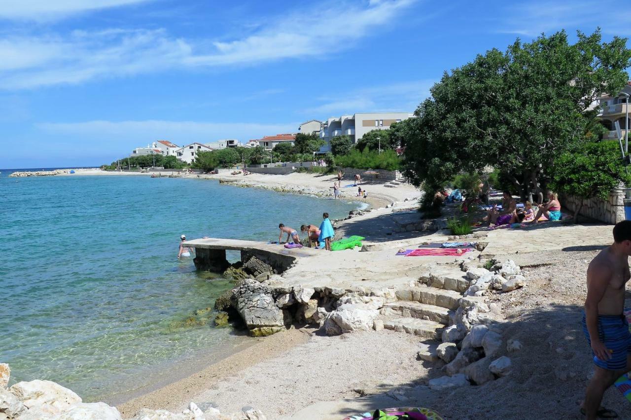 מאנדרה Apartments Cikac II - Modern Apartments By The Beach מראה חיצוני תמונה